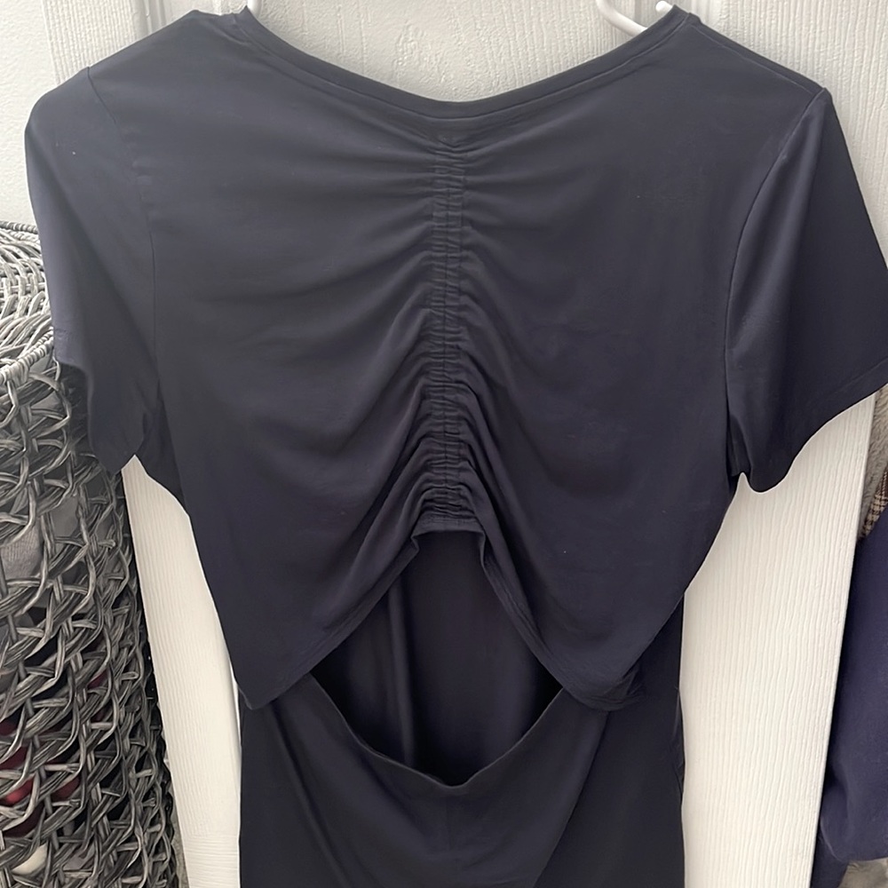 Athleta Open Back Top - image 2